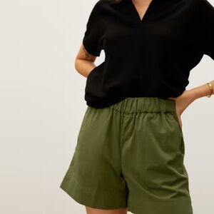 Everlane The Easy Short in Fern colour (no longer available!)